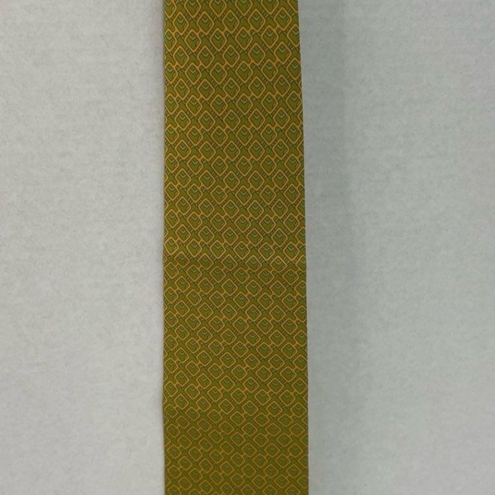 Gucci Gold Geometric Men's 100% silk tie